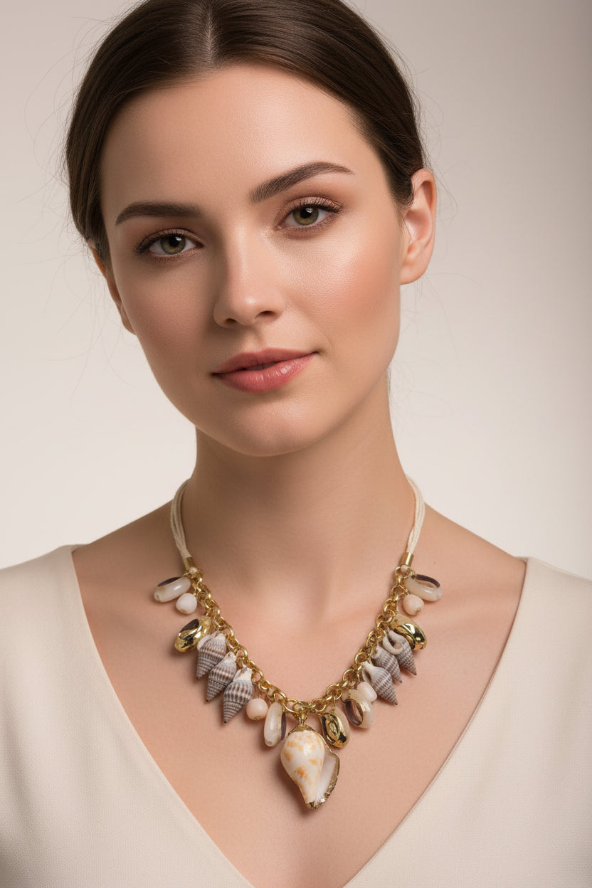 Brown shell necklace