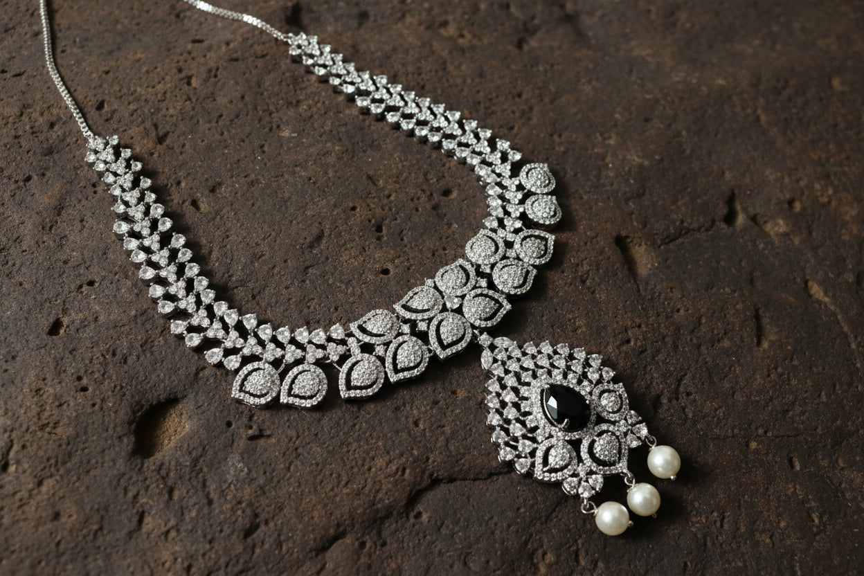 AD necklace with black stone