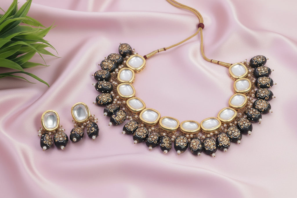 Kundan necklace with blue beads meenakari