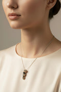 Doggy pendent with chain