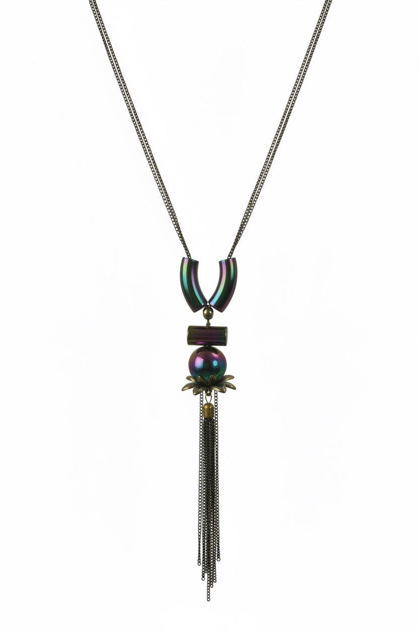 Fancy black long necklace