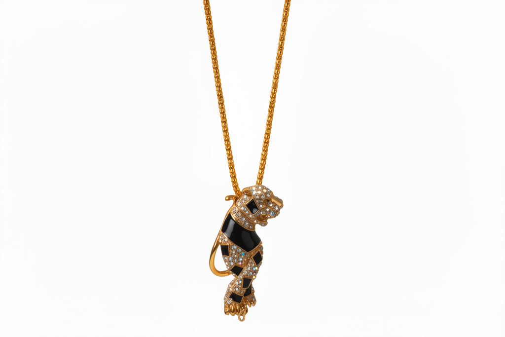 Doggy pendent with chain