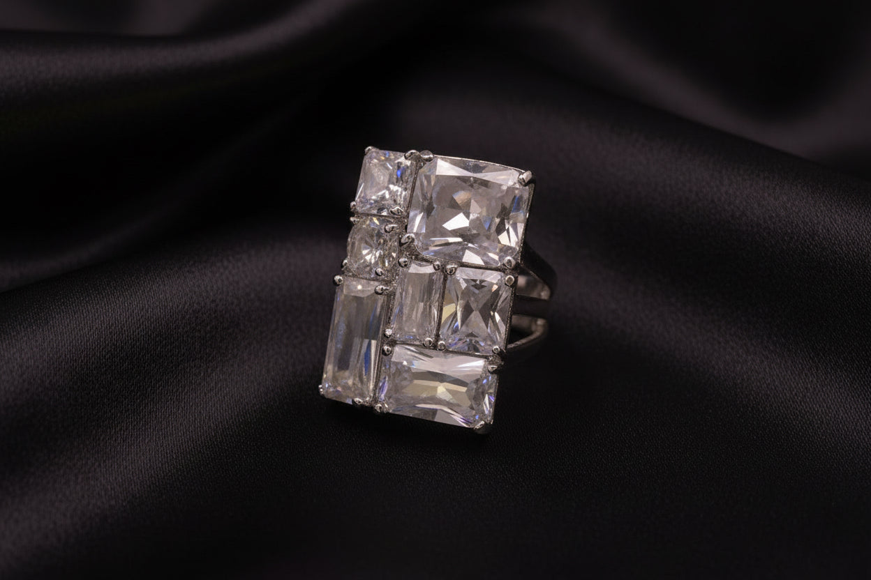 White stones large finger ring