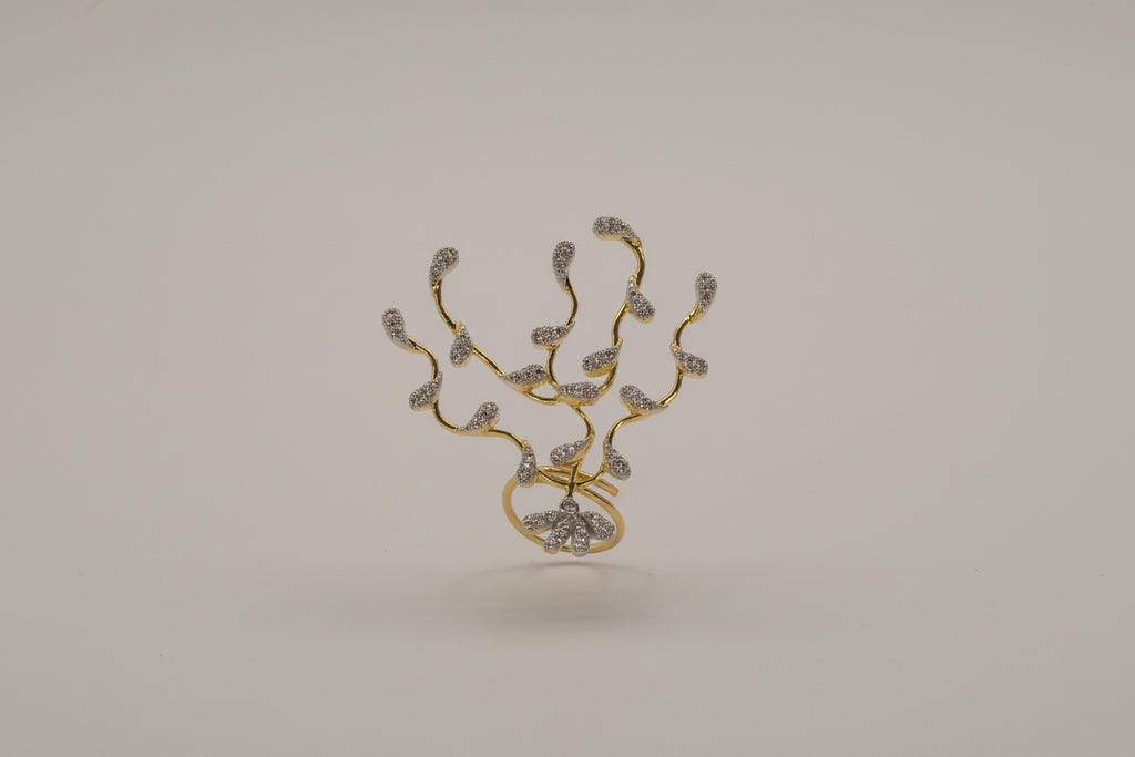 Deer head diamond fingerring