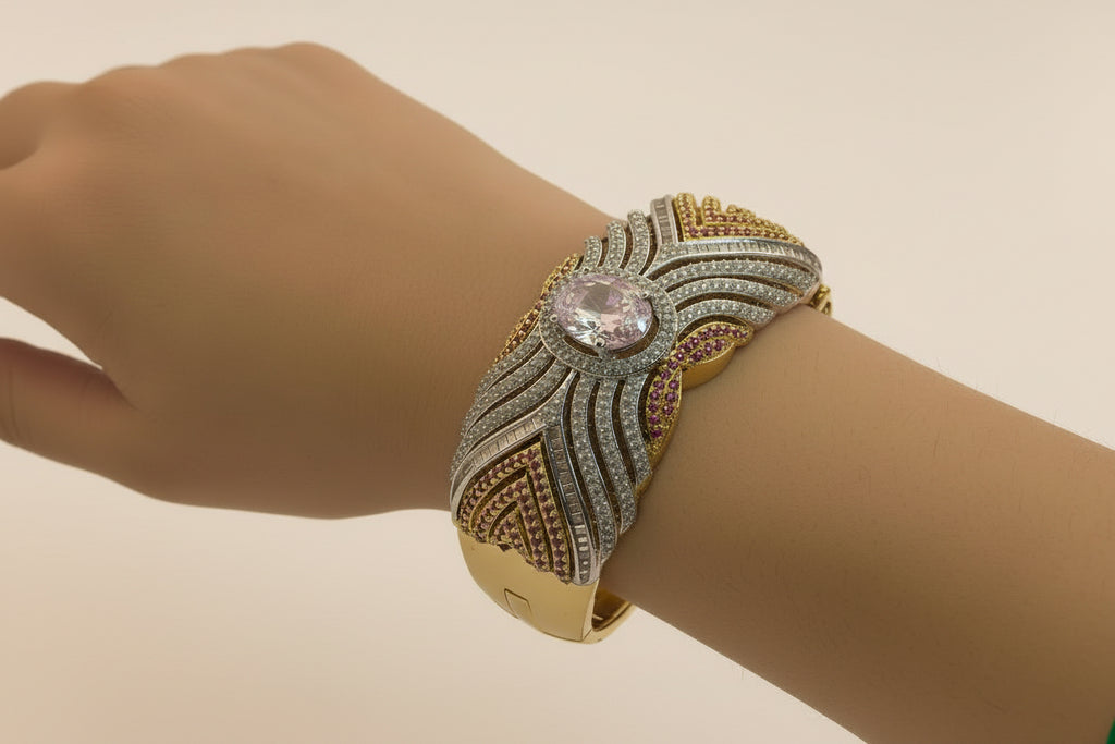 golden bracelet with white diamond